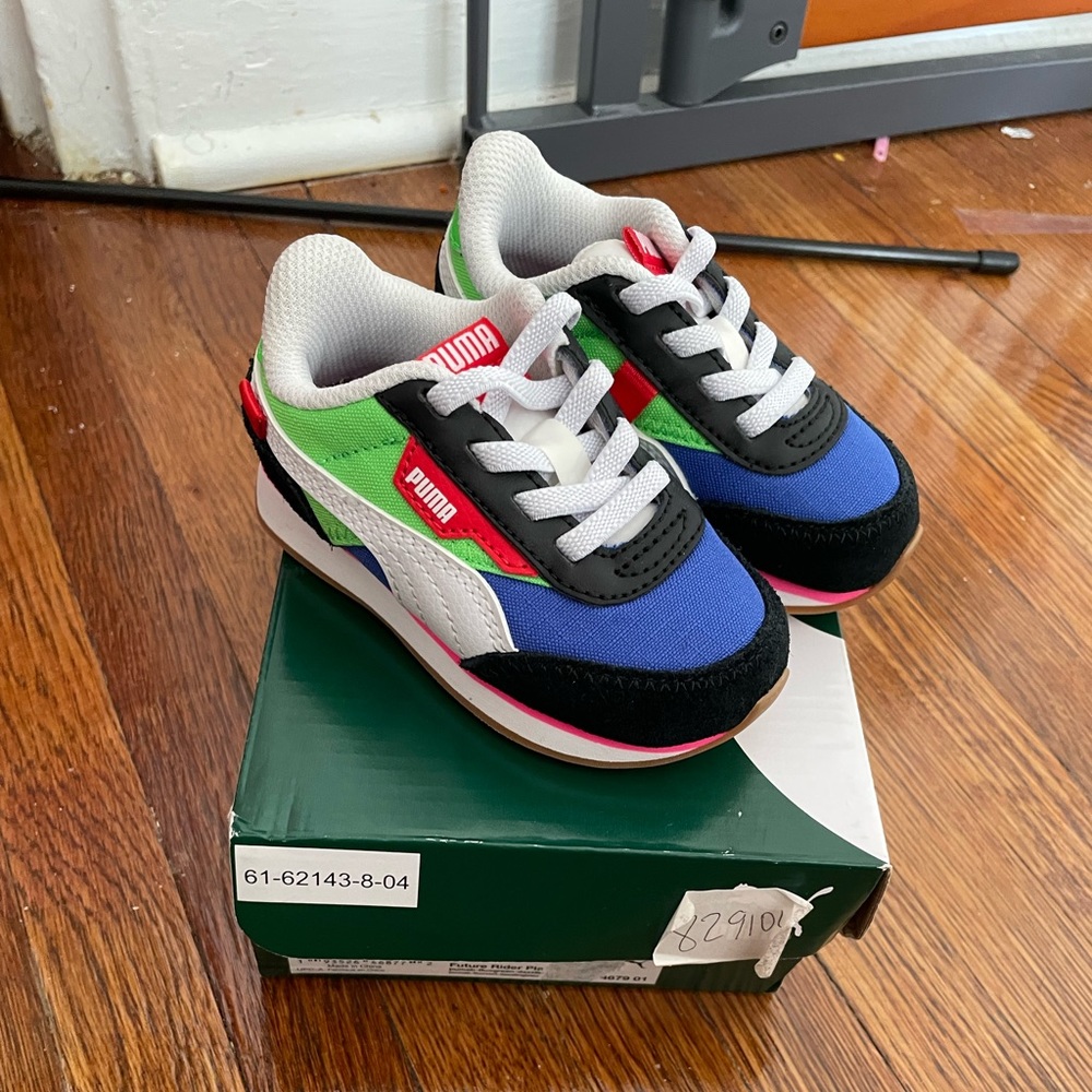 Color lock puma